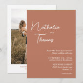 Eenvoudige elegante terracotta foto bruiloft kaart (Voorkant / Achterkant)