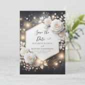 Eenvoudige Elegante Witte Rozen Bruiloft Save The Date (Staand voorkant)