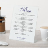 Eenvoudige Elegantie Marine Blauw & Wit Trouwmenu Reclamebord Met Voetstuk (Insitu)