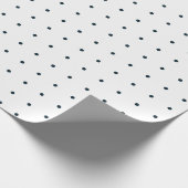 Eenvoudige en elegante blauwe en witte stippen cadeaupapier (Hoek)