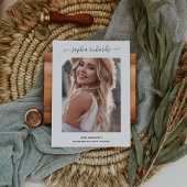 Eenvoudige en stijlvolle zwarte en witte foto Afst Aankondiging