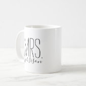 Eenvoudige en Zoete Persoonlijke Mrs. Monogram Koffiemok (Voorkant links)