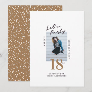 Eenvoudige Enkele Foto 18e Verjaardagsfeestuitnodi Kaart
