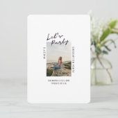 Eenvoudige enkele foto afstudeerfeest uitnodiging (Staand voorkant)