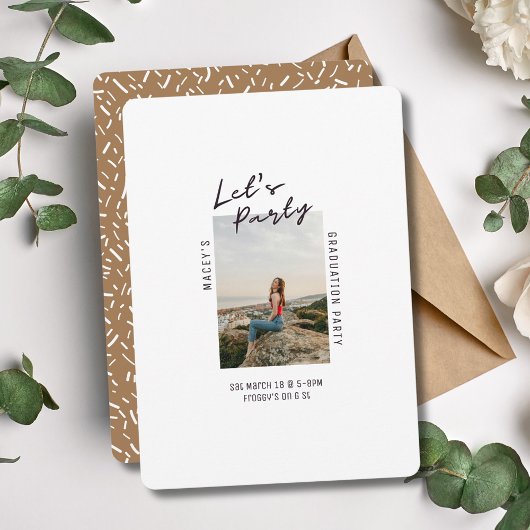 Eenvoudige enkele foto afstudeerfeest uitnodiging