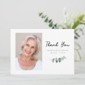 Eenvoudige Eucalyptus foto Funeral Sympathie Bedankkaart (Staand voorkant)