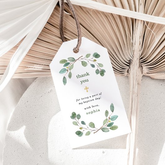 Eenvoudige Eucalyptus Greenery en Gold Cross Bapti Cadeaulabel