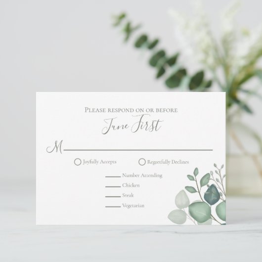 Eenvoudige Eucalyptus groen bladeren klassiek RSVP Kaartje (Staand voorkant)