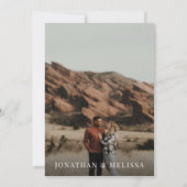 Eenvoudige formele zwarte typografie foto bruiloft kaart (Achterkant)