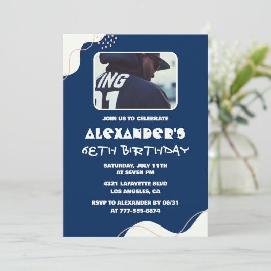 Eenvoudige foto 68e verjaardag uitnodigingen Manne (Staand voorkant)