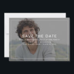 Eenvoudige foto overlay border 2025 Afstuderen Save The Date<br><div class="desc">Simple Photo Overlay Line Border 2025 Afstuderen digitaal beschikbaar en afgedrukt. Personaliseer eenvoudig de woorden Vervang de voorbeeldfoto op de achtergrond door uw eigen foto.</div>