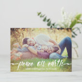 Eenvoudige foto van Typografie op aarde Feestdagenkaart (Staand voorkant)