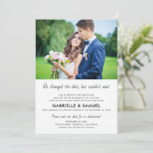 Eenvoudige foto-weddenschappen vieren de datum ops aankondiging (Staand voorkant)