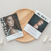 Eenvoudige foto Ze deed het Afstuderen kondiging Aankondiging