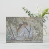 Eenvoudige fotobekleding elegant script bruiloft save the date (Staand voorkant)