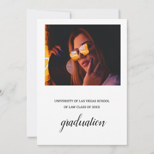 Eenvoudige fotowet op universitaire afgestudeerden aankondiging (Achterkant)