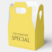 Eenvoudige gele doos voor iemand speciaal bedankdoosjes (Geopend)