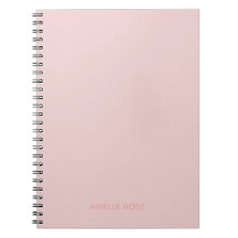 Eenvoudige gepersonaliseerde kwartsroze op roze