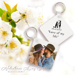 Eenvoudige gepersonaliseerde tekst en foto sleutelhanger<br><div class="desc">Koester uw momenten voor altijd met onze eenvoudige gepersonaliseerde tekst en foto Sleutelhanger. Laat ons uw partner zijn voor de geschenken van individuele geliefden. Deze unieke aandenken met liefde gemaakt door Mylini Design, een ervaren ontwerper die bekend staat om zijn voortreffelijke aandacht voor detail, is een perfecte manier om uw...</div>