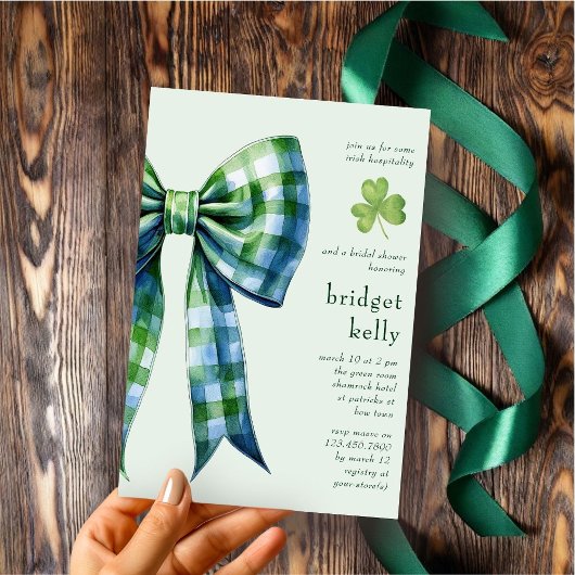 Eenvoudige Gingham Bow Elegant Iers Vrijgezellenfe Kaart