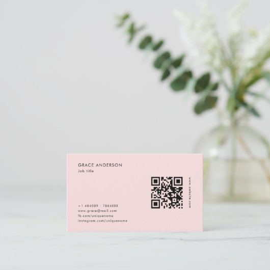 Eenvoudige Girly Roze Vrouwelijke QR Code Sociale  Visitekaartje (Staand voorkant)