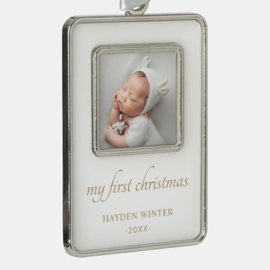 Eenvoudige Gold Minimalist Foto Baby eerste Verzilverd Omlijst Ornament (Rechts)