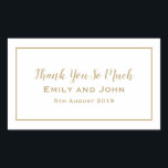Eenvoudige gouden typografie en Lijst bruiloft gun Rechthoekige Sticker<br><div class="desc">Handige stickers voor uw huwelijksgunsten om het Minimalist Gold-collectie te evenaren. Personaliseer de tekst eenvoudig en u kunt de achtergrond- en tekstkleuren wijzigen als u dat wenst.</div>