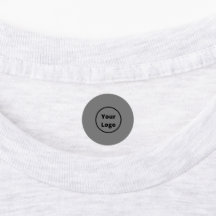 Eenvoudige grijze labels met aangepast logo voor w