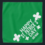 Eenvoudige groene Happy St. Patrick's day typograf Bandana<br><div class="desc">Een schattige groene banaan met eenvoudige typografie die Happy St. Patrick's Day zegt,  is de ideale banaan voor St. Patrick's Day. Het is ook ideaal als cadeau voor alle dierenliefhebbers,  hondenliefhebbers,  kattenliefhebbers. Schrijf de naam van je huisdier en voel geluk.</div>