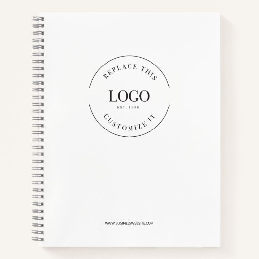 Eenvoudige grote website met aangepast logo en hui notitieboek (Voorkant)