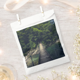 Eenvoudige hangbrug over de Idrijca, handschoen Bedankzakje