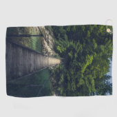 Eenvoudige hangbrug over de Idrijca, handschoen Golfhanddoek (Horizontaal)