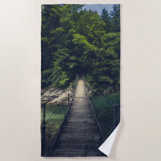 Eenvoudige hangbrug over de Idrijca, handschoen Strandlaken (Voorkant)