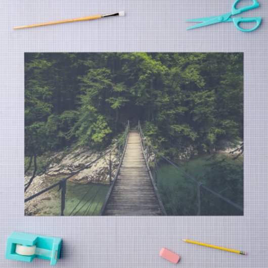 Eenvoudige hangbrug over rivier Idrijca, Slovenië Tissuepapier (Craft)