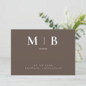 Eenvoudige Heden-daagse Monogram Bruine Save the D Date (Staand voorkant)