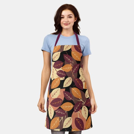 Eenvoudige herfst laat donker schort (Gedragen)