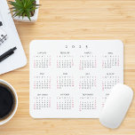 Eenvoudige Home Kantoor 2025 Volle jaarkalender Muismat<br><div class="desc">Aangepaste,  elegante scripttypografie,  eenvoudig zwart-wit,  jaarkalender 2025,  stof- en vlekbestendige mousepad met antislip achterkant,  voor thuis en kantoor. Maakt een geweldig cadeau op maat voor vrienden,  familie,  collega's,  collega's,  voor feestdagen,  kerst,  nieuwjaar.</div>