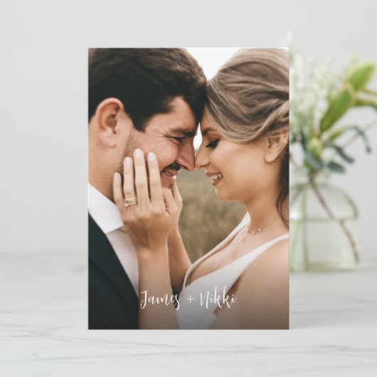 Eenvoudige Initialen Script Terracotta foto bruilo Kaart (Staand voorkant)