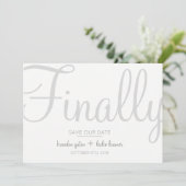 Eenvoudige kalligrafie, eindelijk onze datum opsla save the date (Staand voorkant)