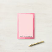 Eenvoudige kalligrafie met retro strepen - roze ro post-it® notes (Op bureau)