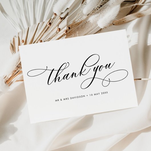 eenvoudige kalligrafie zwart-wit bruiloft bedankkaart