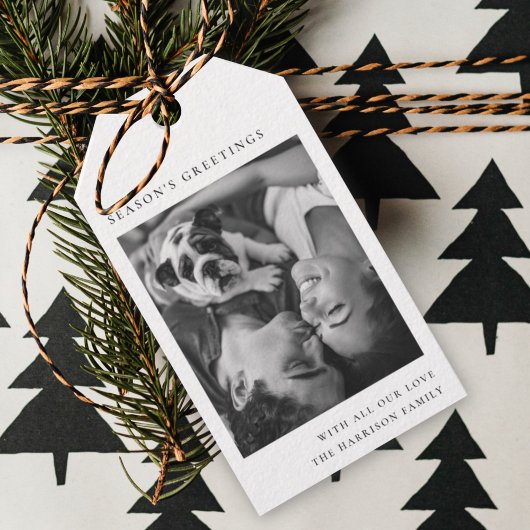 Eenvoudige kerstfoto met zwarte en witte minimalis cadeaulabel