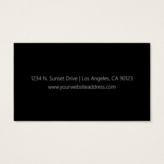 Eenvoudige klasklare witte tekst op zwart visitekaartje (Achterkant)