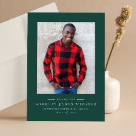 Eenvoudige klassieke groene afstuderen aankondigin