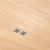 Eenvoudige Klassieke Typografie QR RSVP Trouwboog Acryl Uitnodigingen (Laagn)