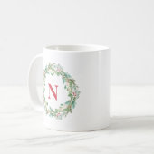 Eenvoudige krans rood monogram moderne kerst koffiemok (Voorkant links)