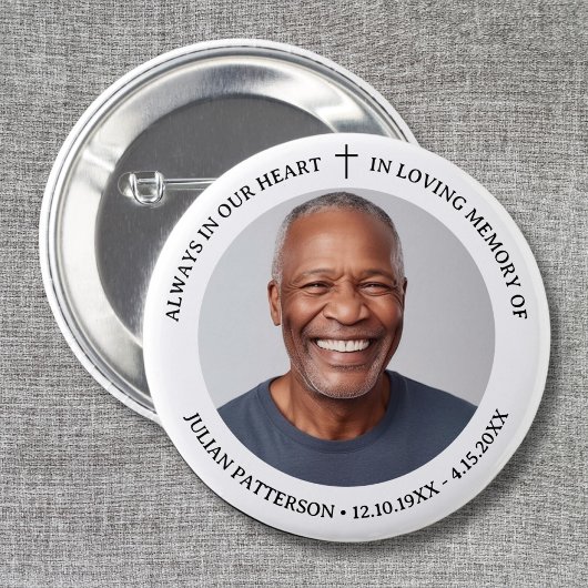 Eenvoudige kruisfoto begrafenis herdenking aandenk ronde button 5,7 cm