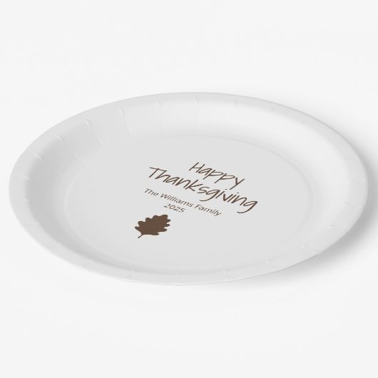 Eenvoudige Leaf Modern Herfst Family Thanksgiving Papieren Bordje (Gekanteld)