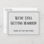 Eenvoudige lichtgrijze uitgestelde bruiloft update briefkaart (Voorkant / Achterkant)