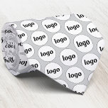 Eenvoudige Logo Business Silver Grey-Stropdas Stropdas<br><div class="desc">Eenvoudig ontwerp van de logo om merkloyaliteit te bevorderen en uw kleine onderneming te bevorderen. Vervang de logo met uw eigen kleur en verander de achtergrondkleur in het Hulpmiddel van het Ontwerp om aan te passen.</div>